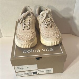 Dolce Vita Sandstone Sneakers